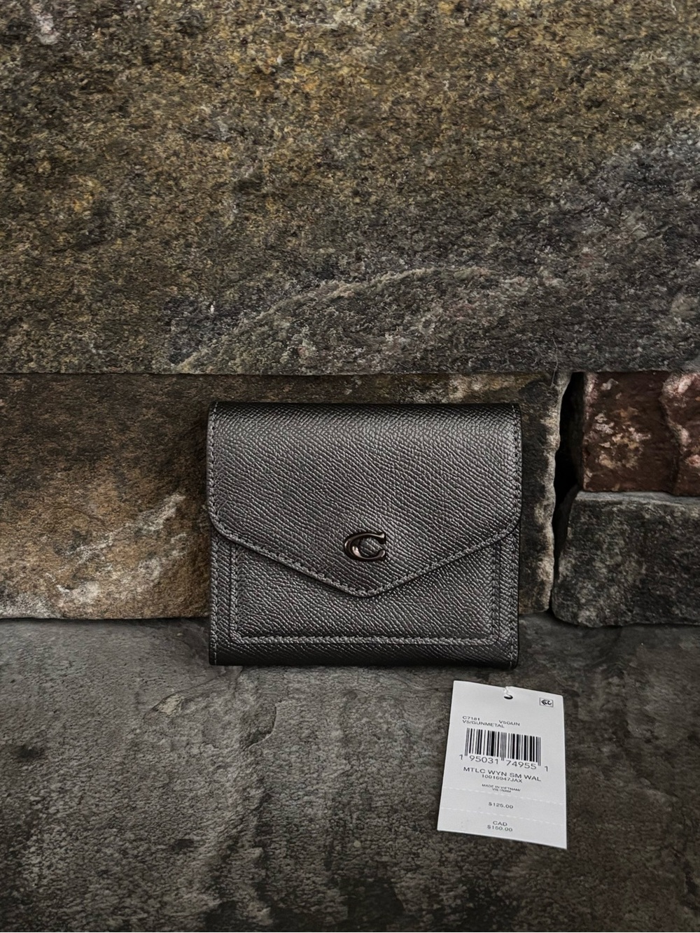 NWT COACH RARE Metallic Wyn Small Wallet